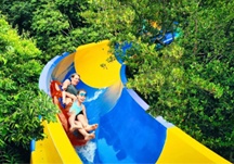 2019 | 吉尼斯世界“最長水滑梯”記錄在馬來西亞檳城誕生